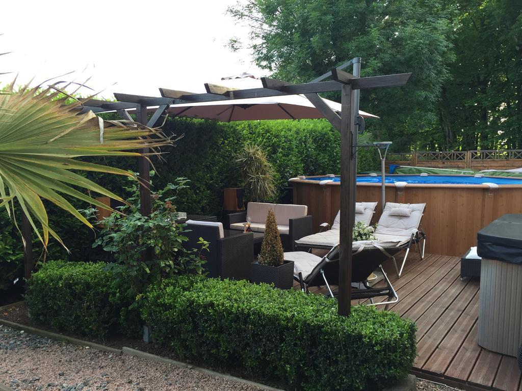 벨히브 쉬르 알리에 L'Orangerie B&B 외부 사진
