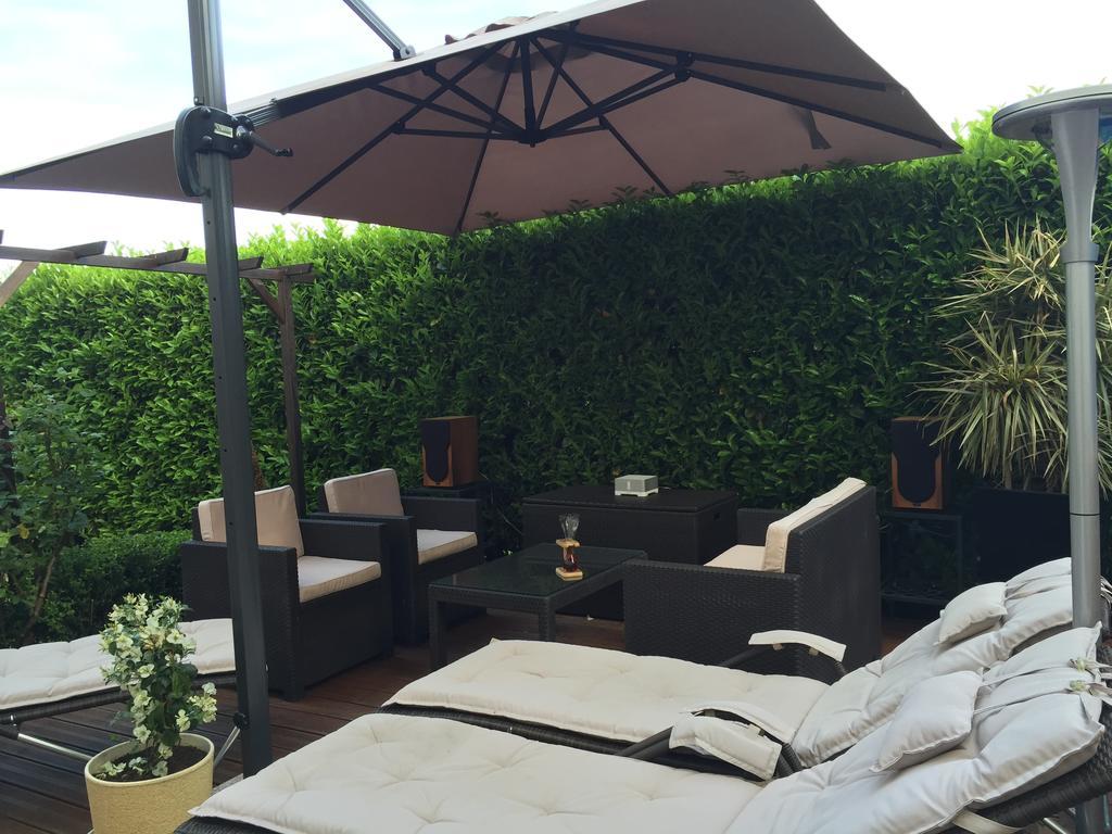 벨히브 쉬르 알리에 L'Orangerie B&B 외부 사진