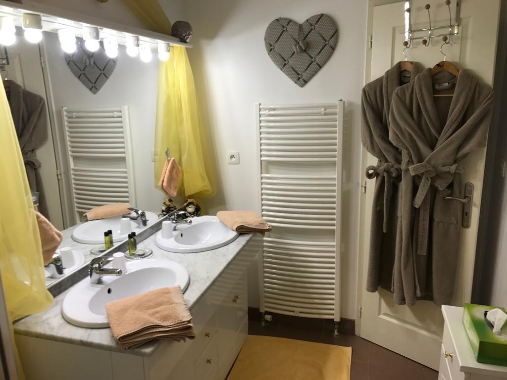 벨히브 쉬르 알리에 L'Orangerie B&B 외부 사진
