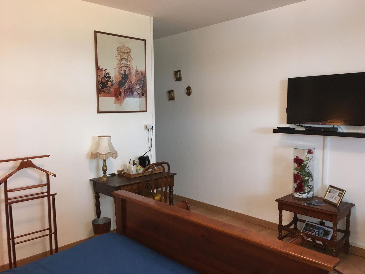 벨히브 쉬르 알리에 L'Orangerie B&B 외부 사진